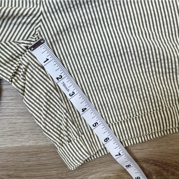 Banana Republic Sage Green Cream Striped Shorts - Picture 9 of 12